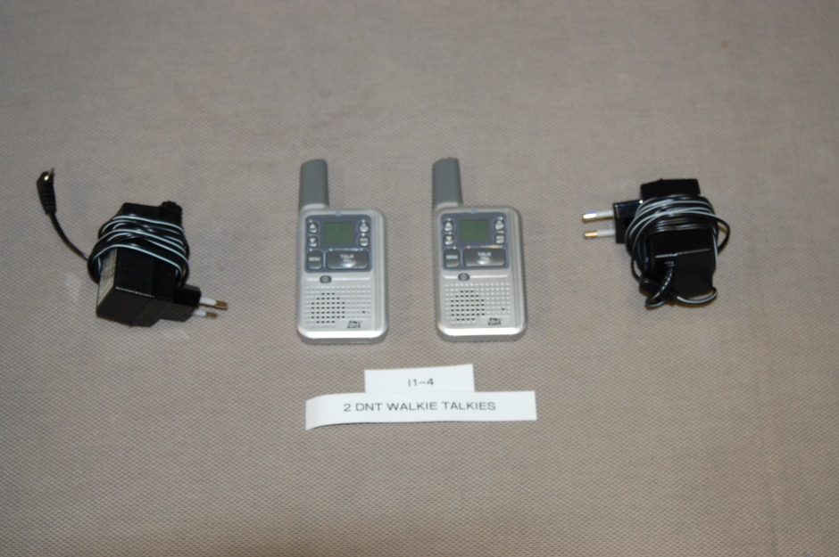 2 dnt walkie talkies i1-4.jpg