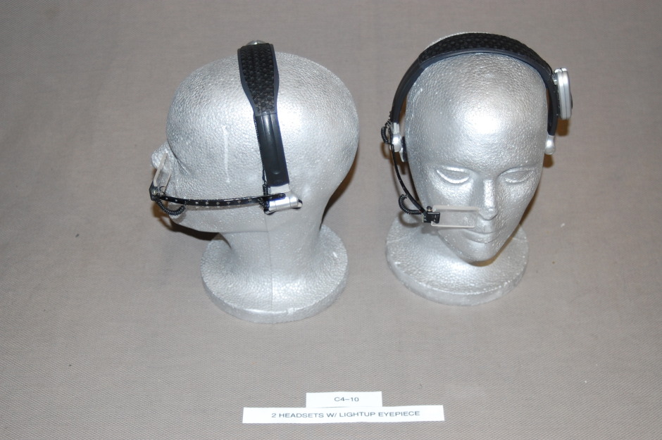 2 headsets w lightup eyepiece c4-10.jpg