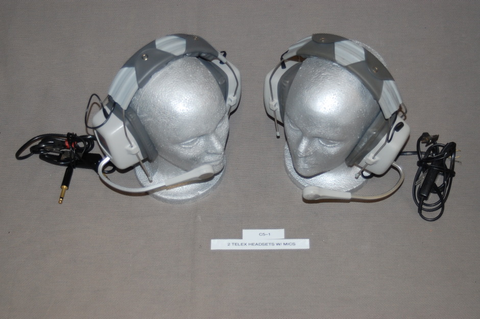 2 telex headsets w mics c5-1.jpg