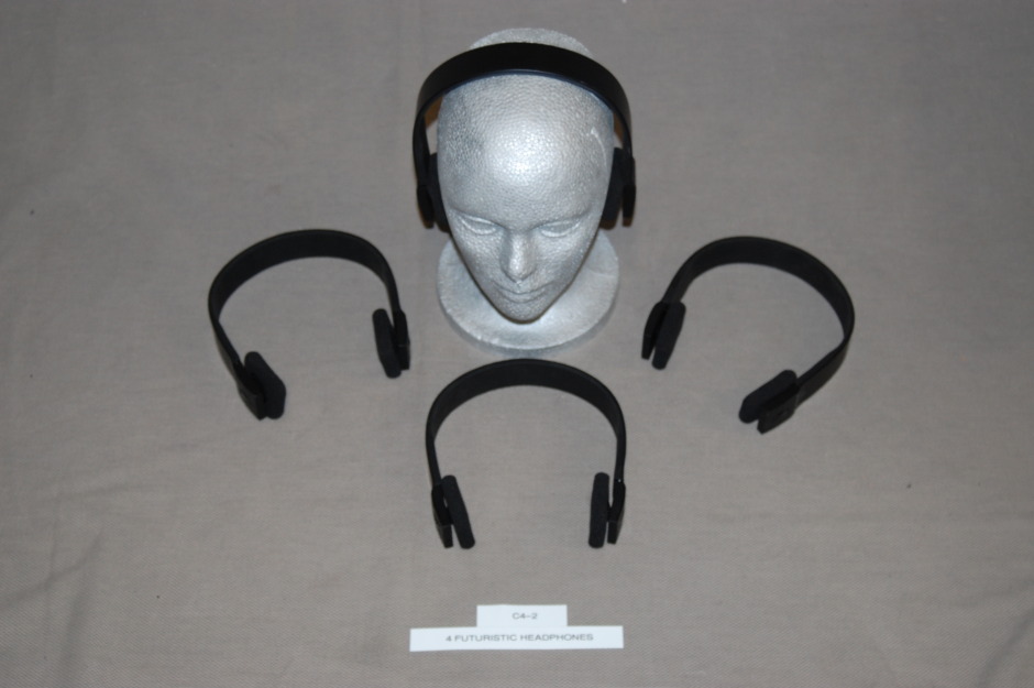 4 futuristic headphones c4-2.jpg