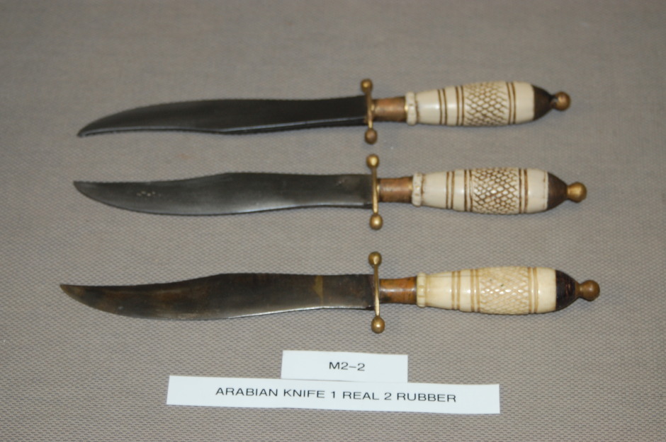 arabian knife 1 real 2 rubber m2-2.jpg