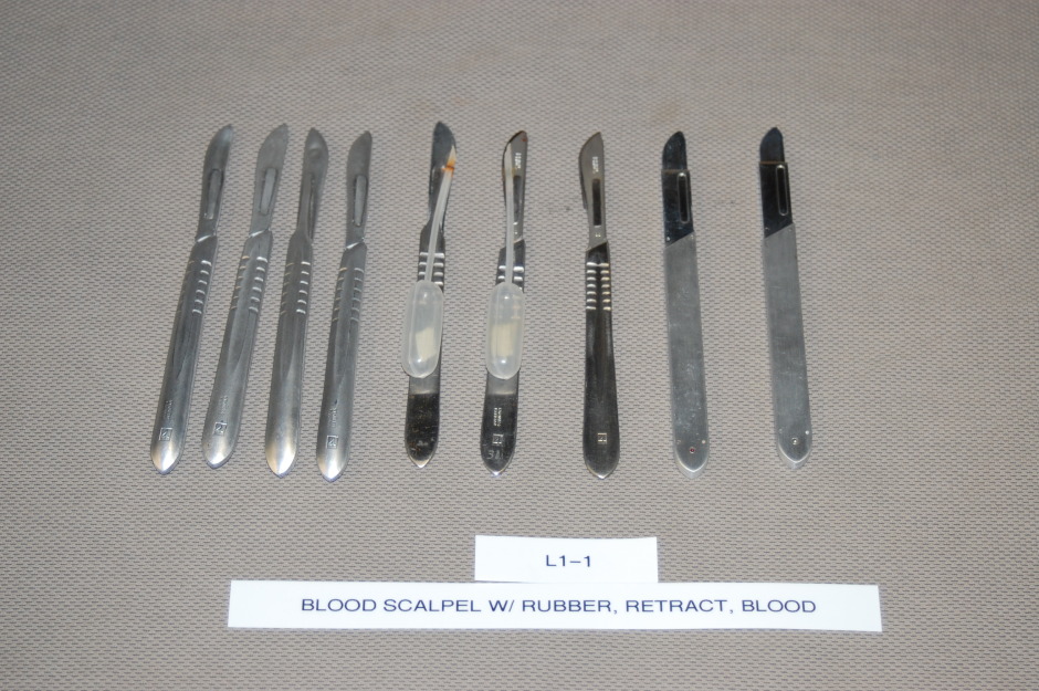 blood scalpel w rubber retract blood l1-1.jpg