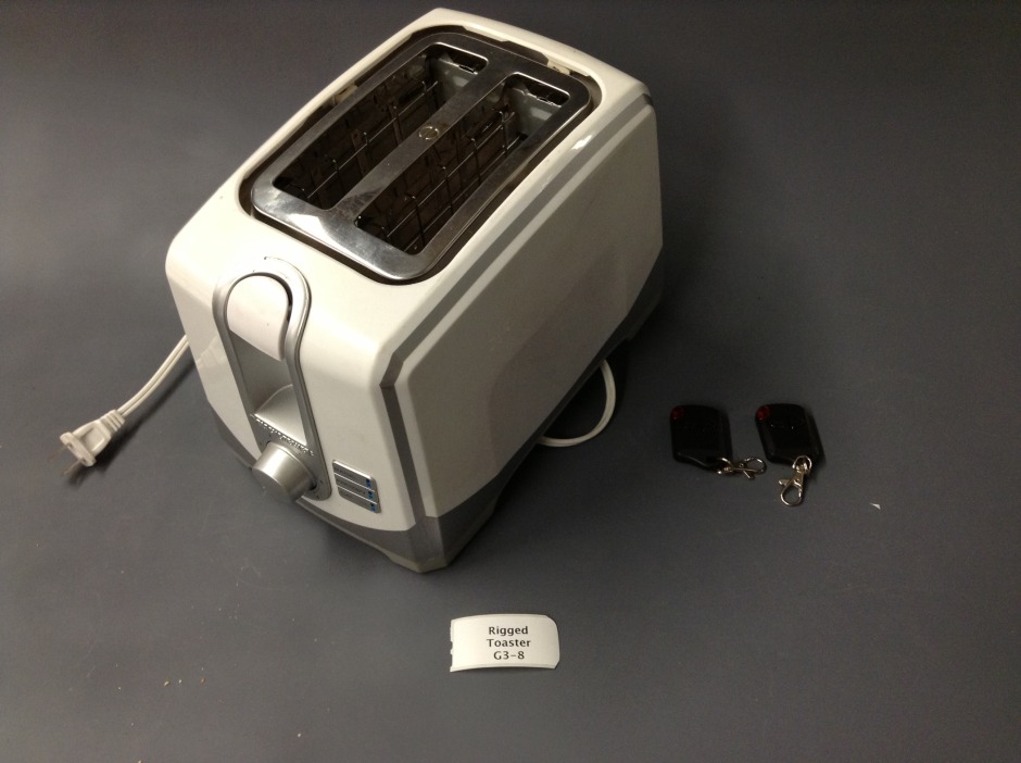 rigged toaster g3-8.jpg