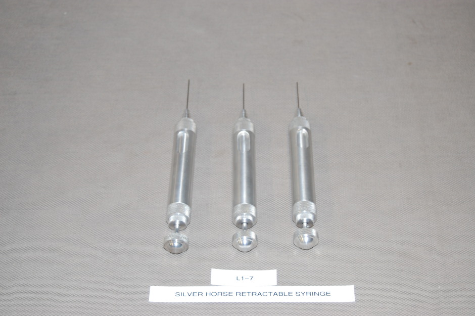 silver horse retractable syringe l1-7.jpg