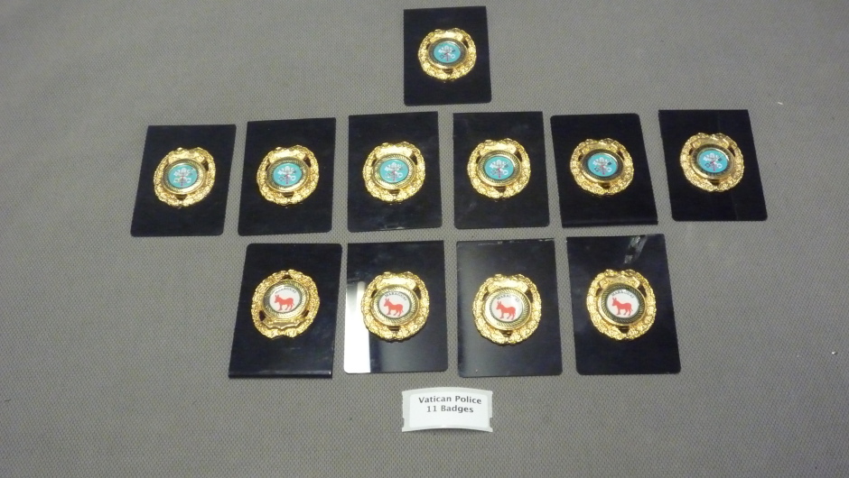 vatican police 11 badges.jpg
