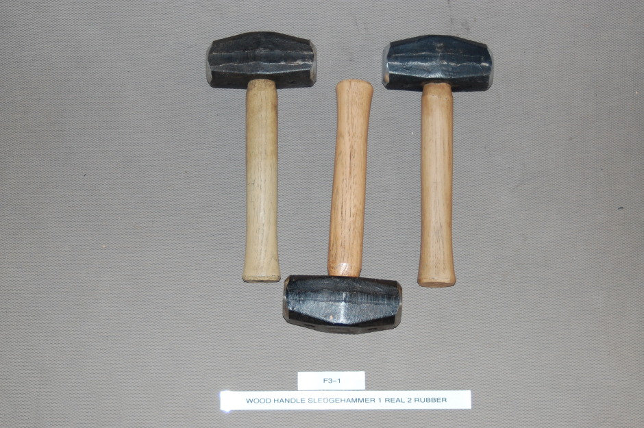 wood handle sledgehammer 1 real 2 rubber f3-1.jpg
