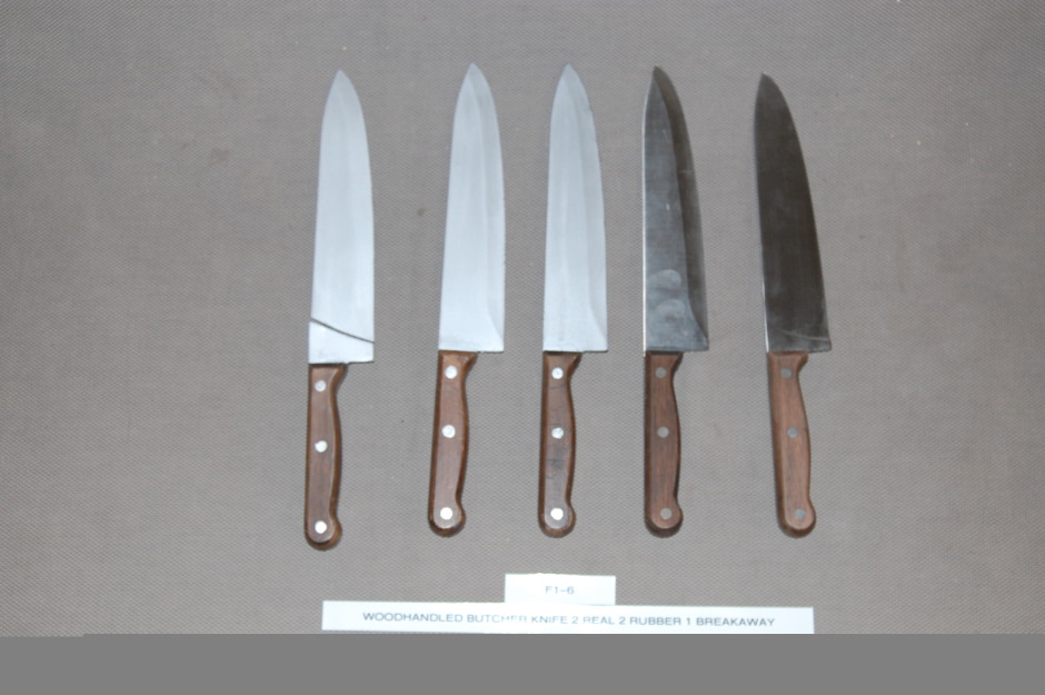 woodhandled butcher knife 2 real 2 rubber 1 breakaway f1-6.jpg